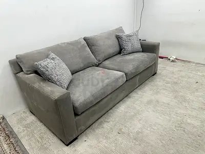 Perfect condition cratebarrel 3 seater sofa