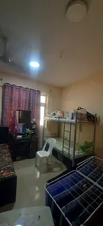 Bed space available for Executive in Muwaileh school zone.