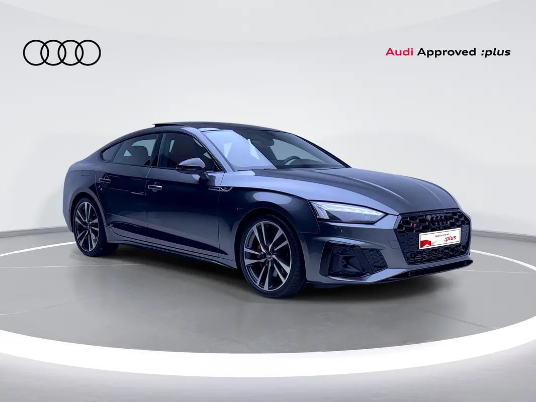 Audi S5 2024 — photo 1 of 11