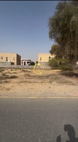 للبيع ارض سكنيه بمنطقه الحوشي ضاحيه البديع مساحه 10,000 قدم موقعها ممتاز بجوار مسجد الامانه وقريبه الحديقه ومدخل شارع مليحه .