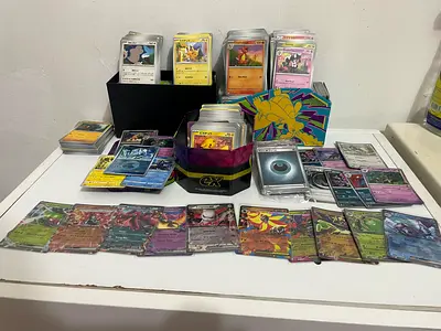 Bulk Pokemon cards,2600 pcs, common/uncommon/English  Japanese+20plus holo, 10 Ex, mega boxtin can