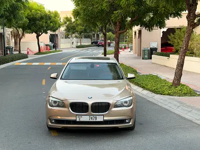BMW 7-Series 740i 2010 GCC Specs Luxury Sedan