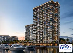Stylish 4BR | Vibrant Vida Waterfront Living