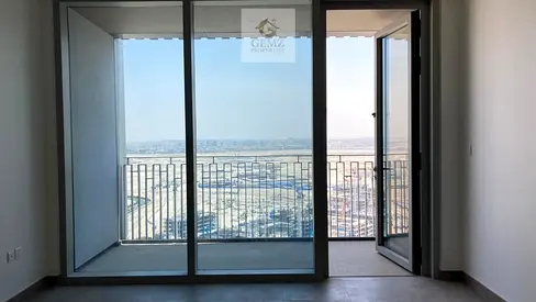 Fully Furnished | Bright & Spacious | Creek Lifestyle