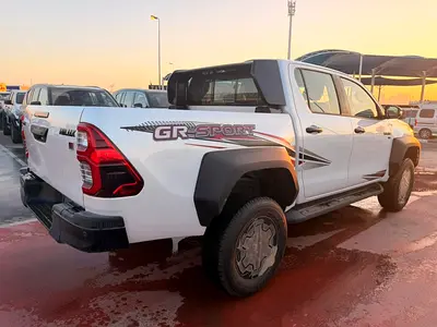 2026 Toyota HILUX 照片 5
