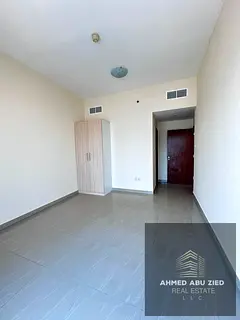 ✨ Elegant apartment with master bedroom, spacious living room, equipped kitchen, 2 bathrooms, free