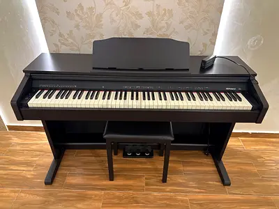 Roland Digital Piano with Stand, Pedals and Bench - Excellent Condition