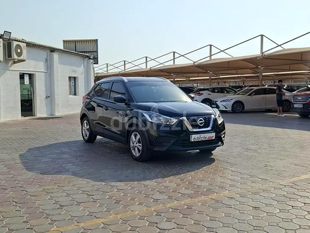Nissan Kicks 2020 — photo 1 of 13