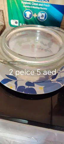Glass oven-safe round baking dish with lid - set of 2