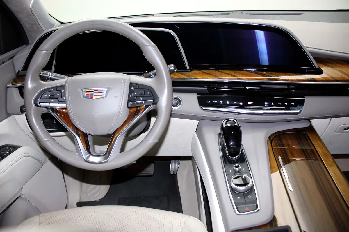Cadillac Escalade 2024