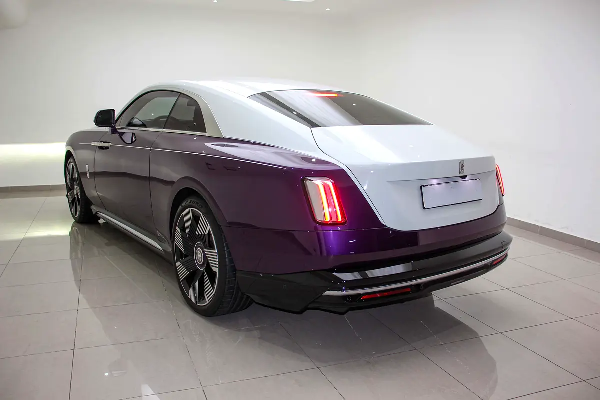 Rolls-Royce Spectre 2024
