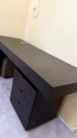 Dark wood study desk with 3 drawers - good condition