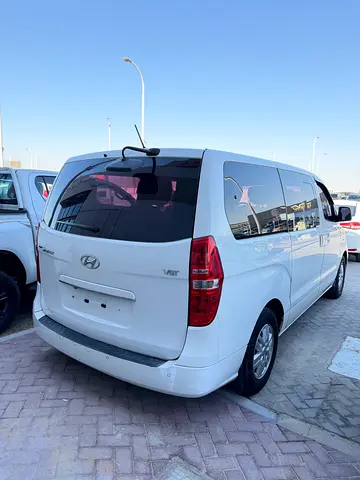 صورة 3 لـ 2017 Hyundai H1