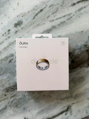 Oura Ring Gen 4 Gold (Size 7) - New in Box