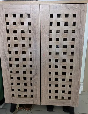 Wooden Lattice Shoe Cabinet / Storage Cupboard - Light Oak