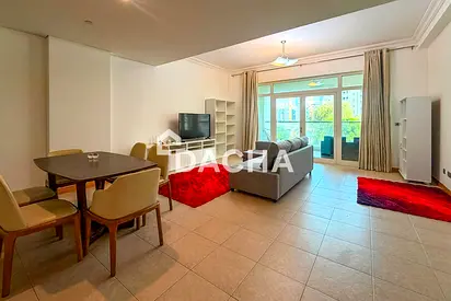 Large 1Bed | Furnished | Available Now