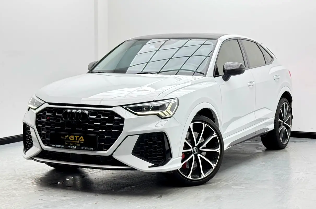Audi RS Q3 2022 — photo 1 of 17