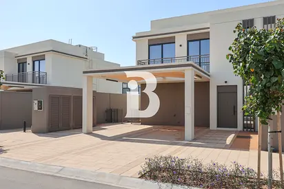 Luxurious 3BR Villa | Motivated Seller | Corner Unit