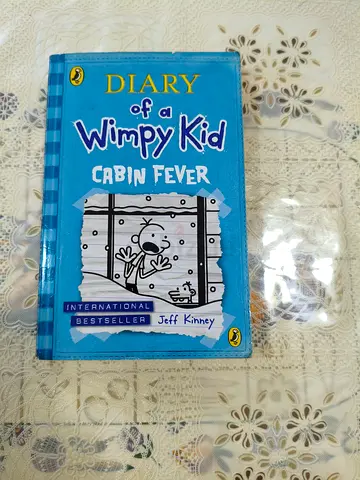 Diary of a Wimpy Kid: Cabin Fever - Jeff Kinney (Hardcover)