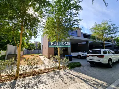 Corner Townhouse | Masaar Robinia| Freehold
