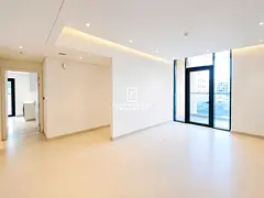 LOW FLOOR | PREMIUM VIEWS | SPACIOUS LAYOUT
