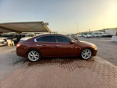 2010 Nissan MAXIMA — фото 7