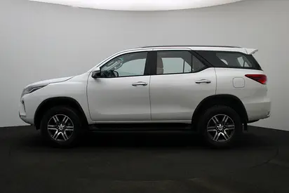 **Special offer** FORTUNER 5 DR P 2.7L AT EXR RA-2