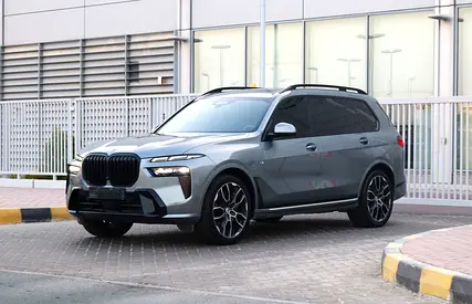 BMW X7 xDrive40i 2023 GCC Specs - Original Paint