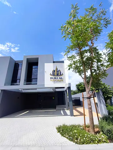 Luxury 4BR + Maid Room | Corner Unit | Gated community Masaar