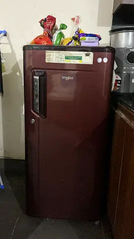 Whirlpool single-door refrigerator - good working condition