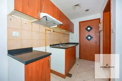 Multiple Cheques | Vacant | Spacious