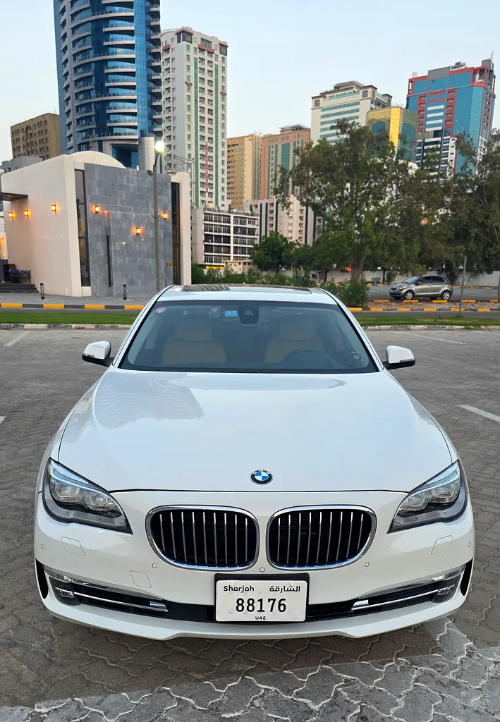 BMW 7-Series 2014 — photo 1 of 15
