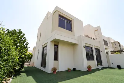 Unfurnished 3BR Villa | Town Square