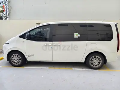 2022 Hyundai Staria Comfort - Korean Specs - Pristine Condition