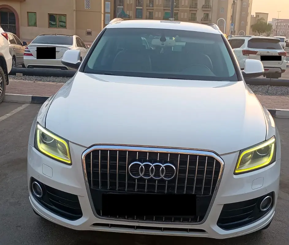 Audi Q5 2014 — photo 1 of 3