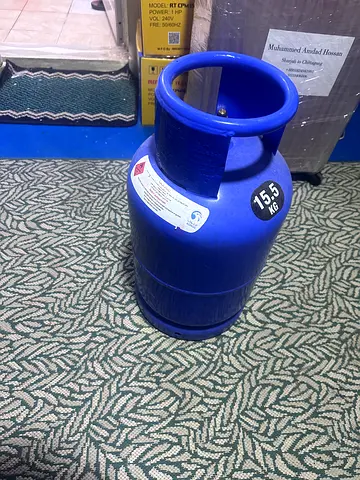 15 kg Blue LPG Gas Cylinder - Good Condition