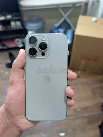iPhone 15 Pro Max (256GB)