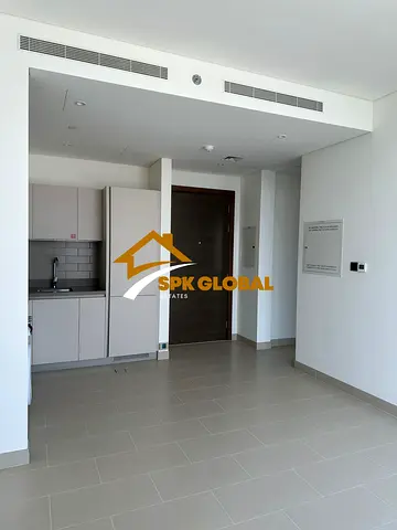 High-Floor 1BR | Stunning Downtown Views | Dual Bathrooms