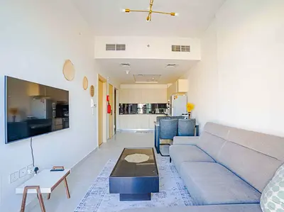 FULLY FURNISHED | MODERN 1BR | VACANT END OF JULY