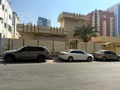 A villa in Al Nuaimiya 2, Ajman, consisting of 5 rooms and a hall, suitable for families and compani