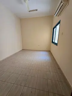 For annual rent: Apartment in Muwaileh Al Qadeem Located in Muwaileh Al Qadeem, one of Sharjah’s v
