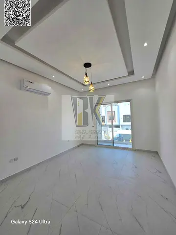 🏡 للإيجار | فيلا تاون هاوس مميزة في منطقة الزاهية – عجمان