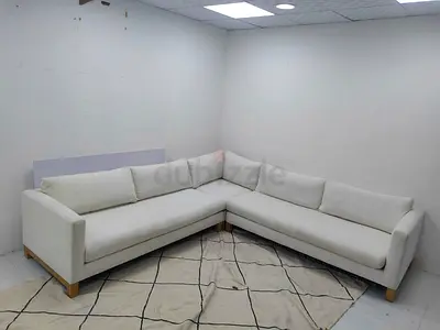 Excellent condition cratebarrel sofa