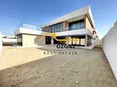 Hot Offer Spacious Huge Size 5 Bedroom villa avilable prime location ready to move