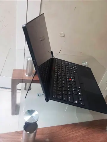 Lenovo ThinkPad 2-in-1 Laptop Gen 3 (Tablet Detachable) - Good Condition