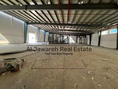 مستودع شوروم للإيجار السنوي – أم القيوين الصناعية الحديثة