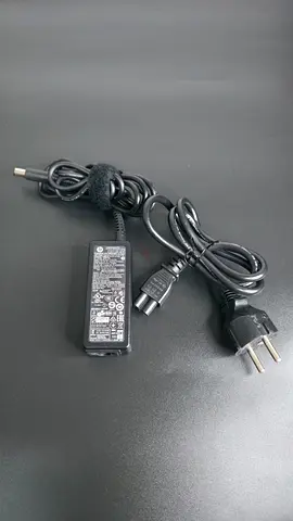 Genuine HP 45W Laptop Charger