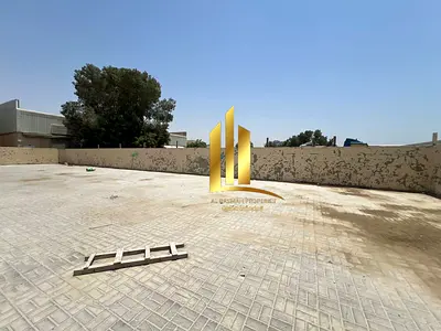 أرض مسوّرة للإيجار – المنطقة الصناعية 12، الشارقة