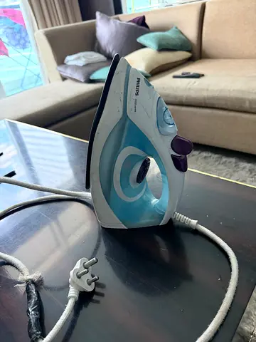 Phillips iron with Board