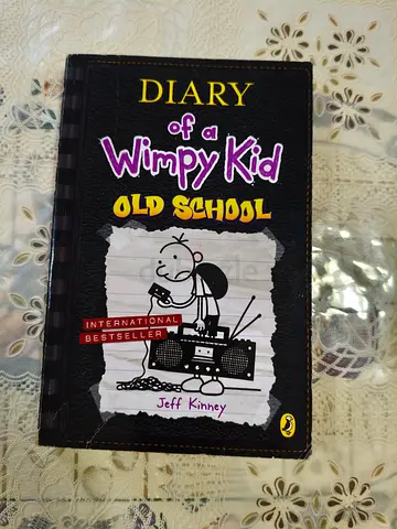 Diary of a Wimpy Kid: Old School by Jeff Kinney - Paperback